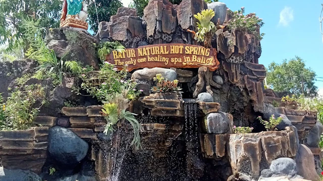 Sources chaudes naturelles de Batur