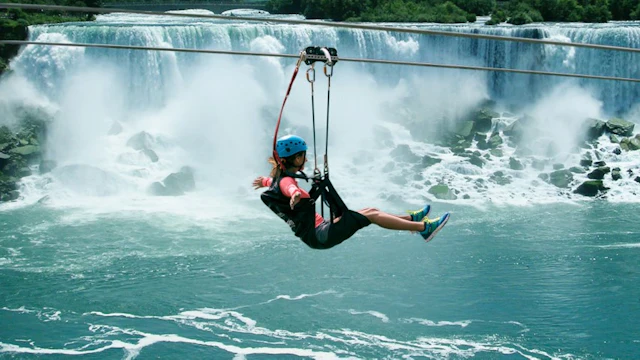 WildPlay Niagara Falls : tyrolienne vers les chutes